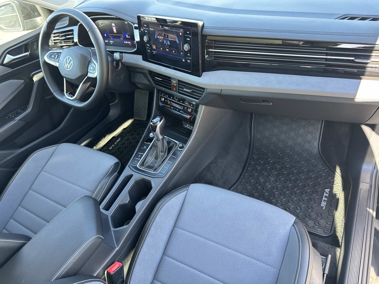 2025 Volkswagen Jetta SE