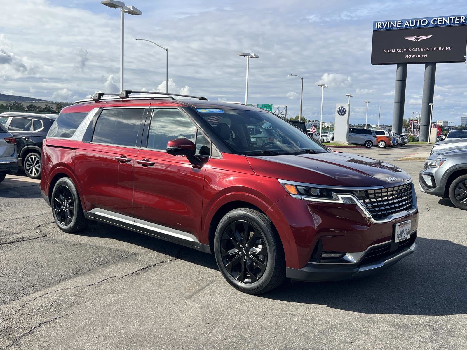 2024 Kia Carnival SX