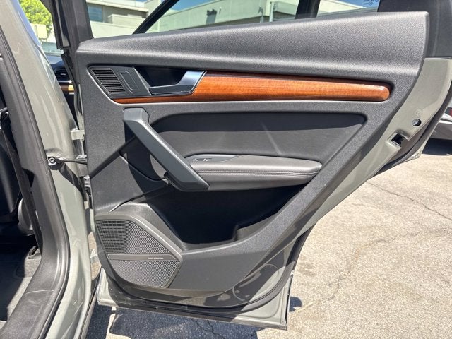2023 Audi Q5 S line Premium Plus