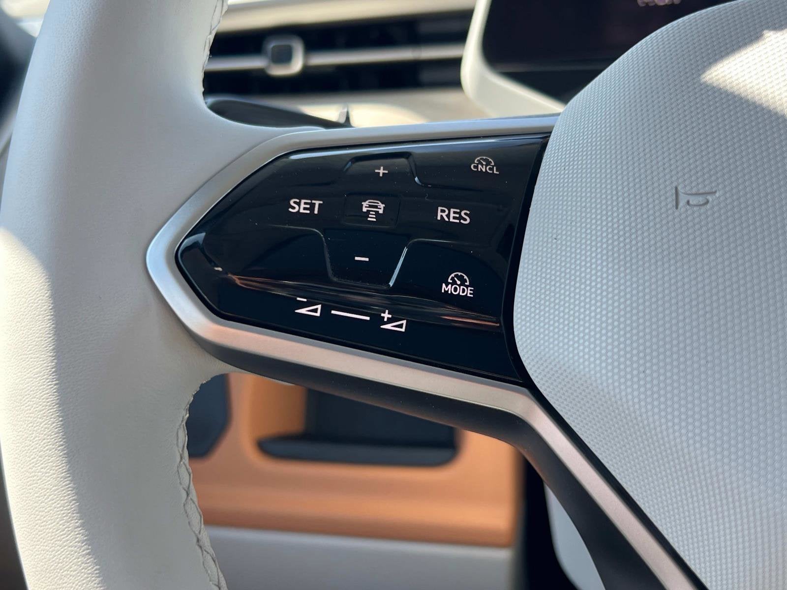 2025 Volkswagen Id. Buzz Base