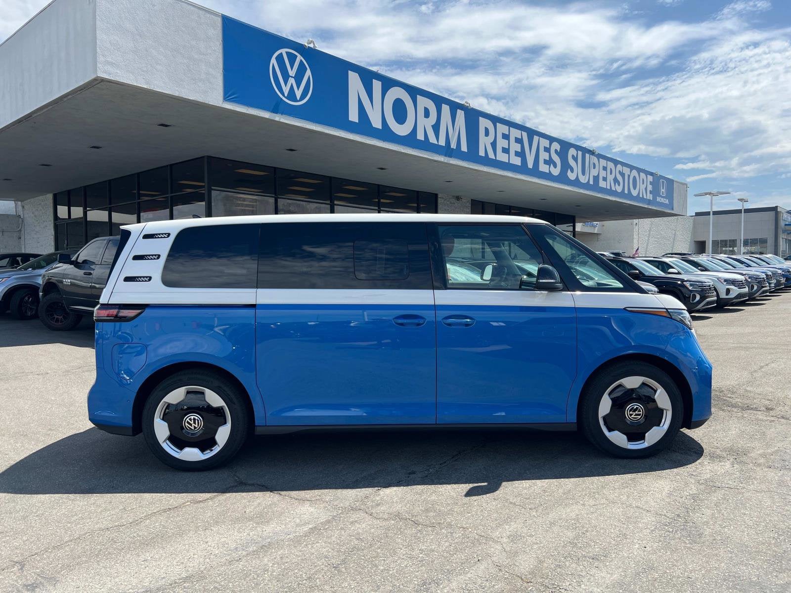 2025 Volkswagen Id. Buzz Pro S