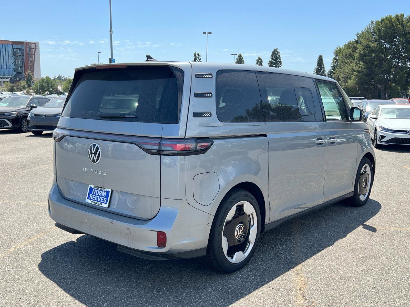 2025 Volkswagen Id. Buzz Pro S