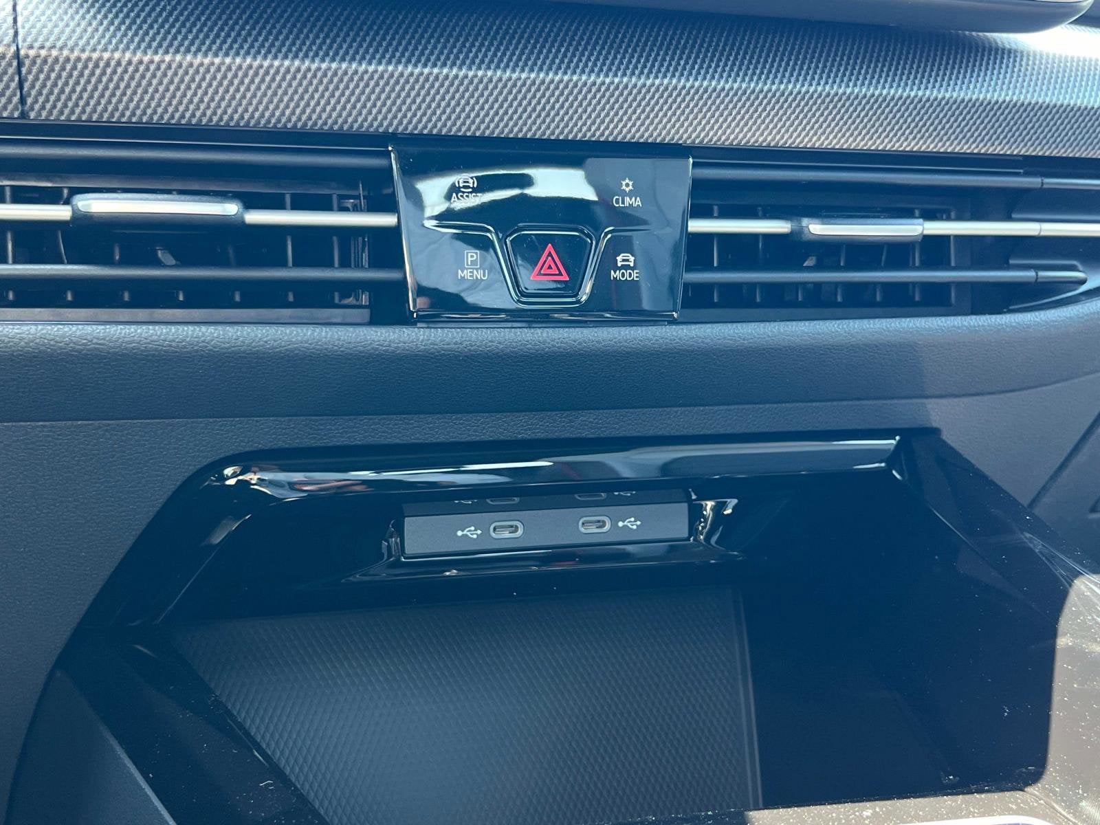 2025 Volkswagen Golf Gti SE