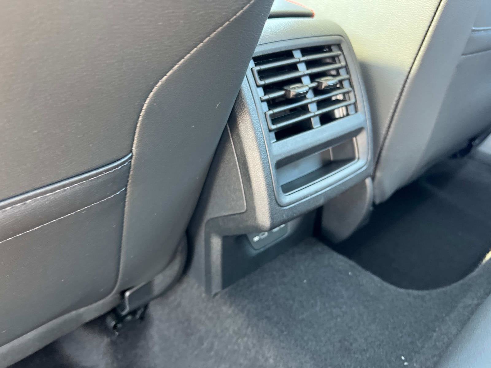 2025 Volkswagen Golf Gti SE