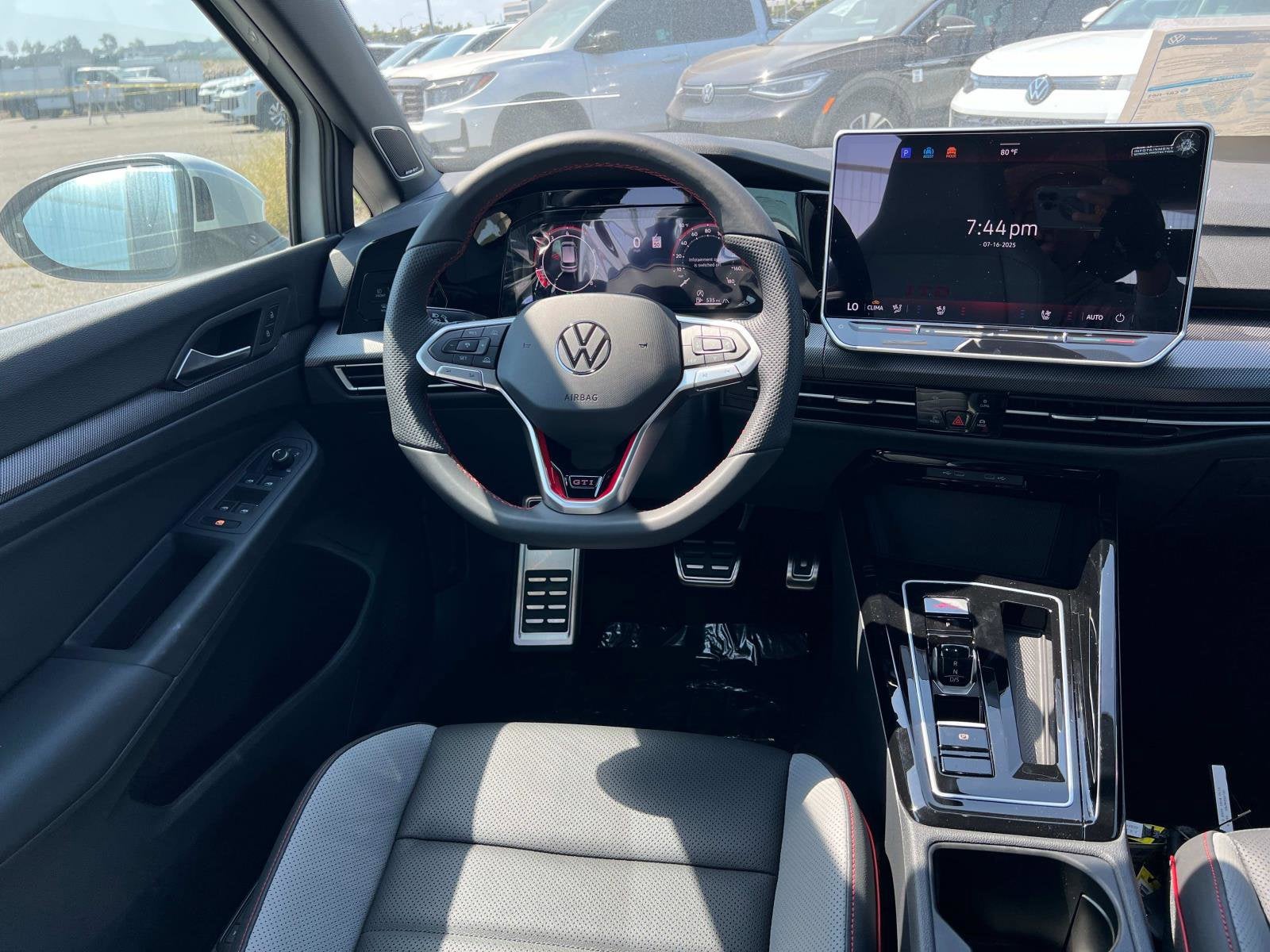 2025 Volkswagen Golf Gti SE