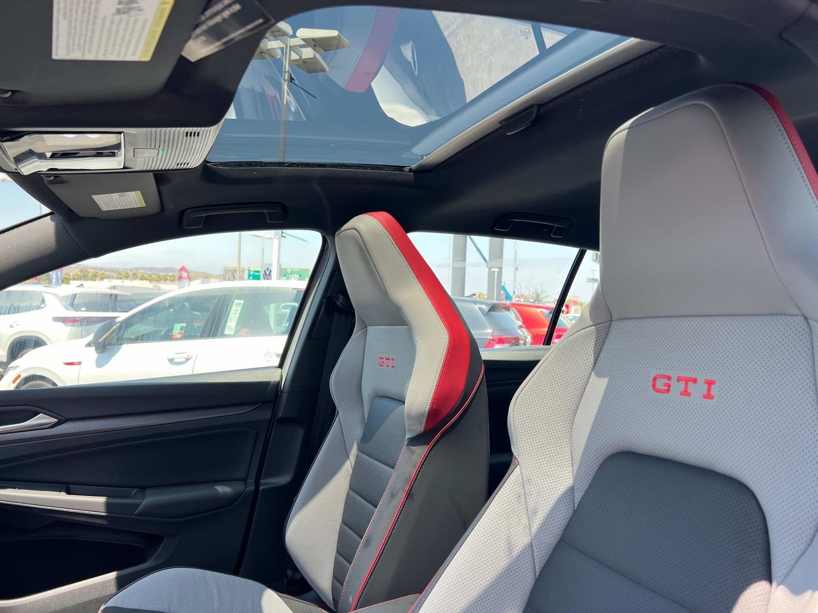 2025 Volkswagen Golf Gti SE