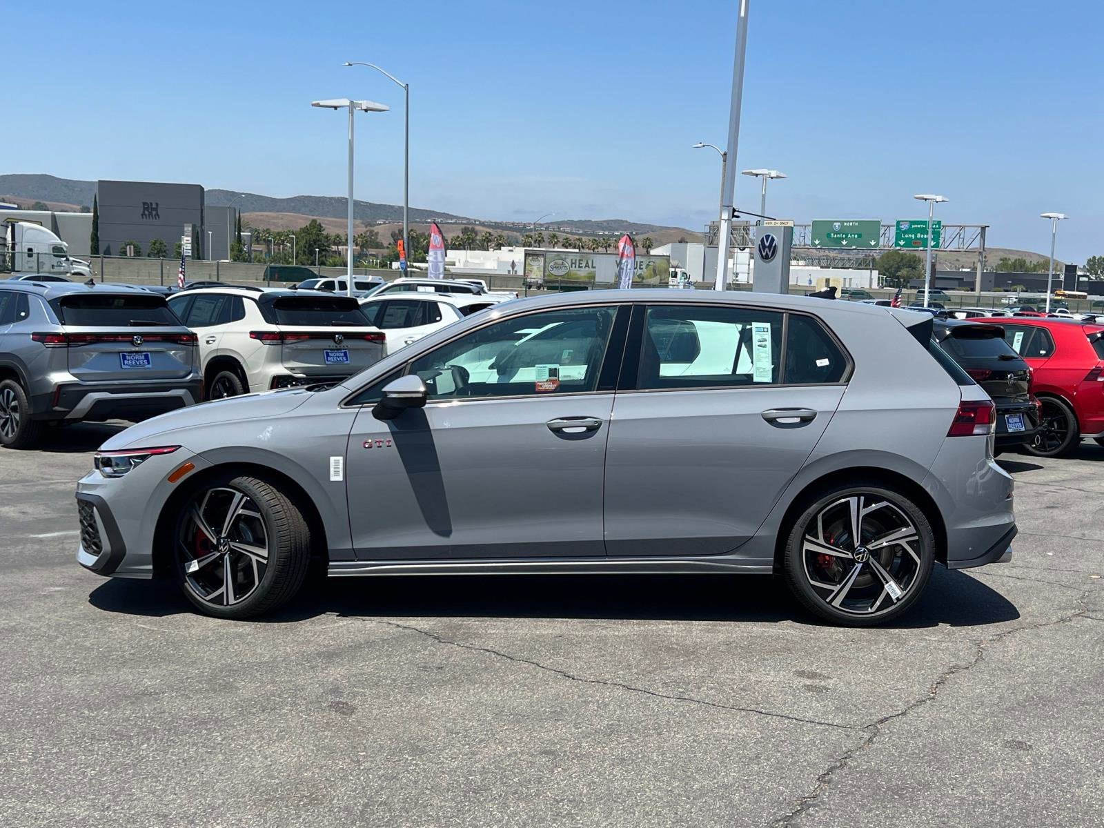 2025 Volkswagen Golf Gti SE