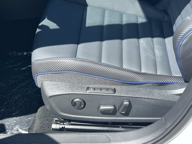 2026 Volkswagen Golf R R
