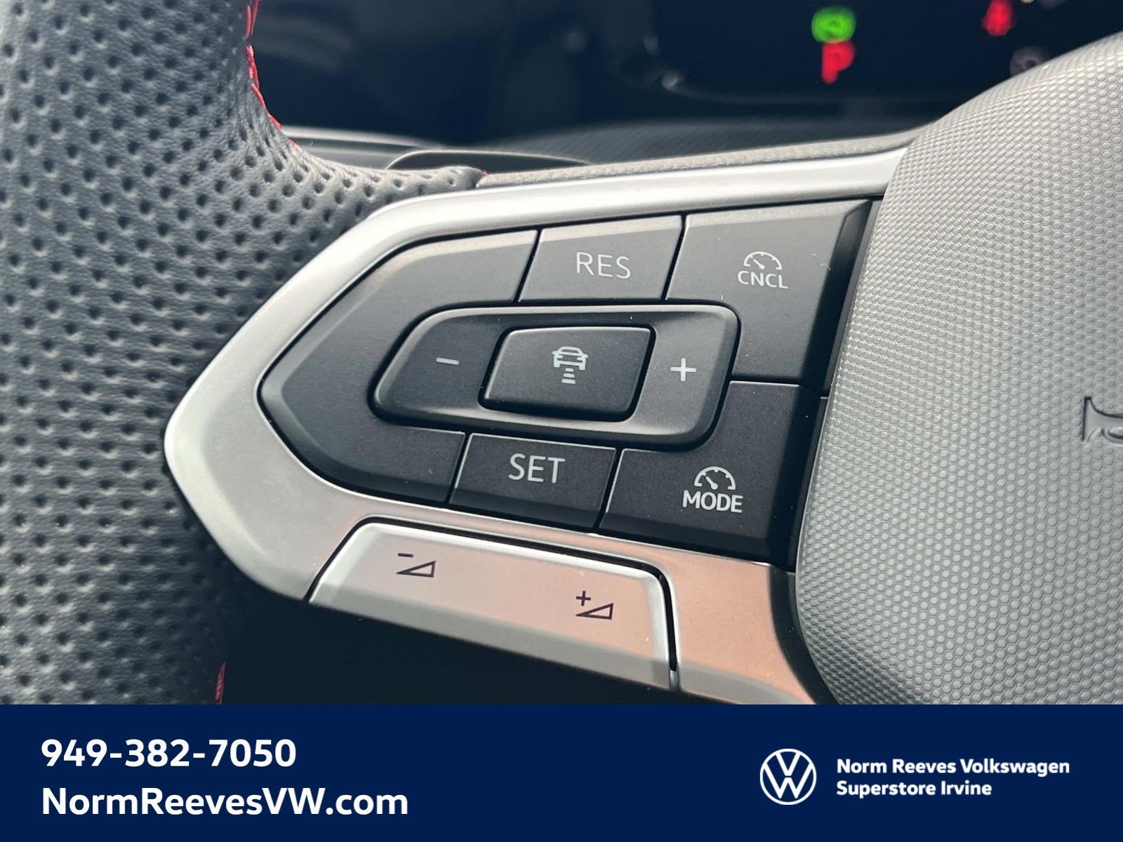 2025 Volkswagen Golf Gti SE