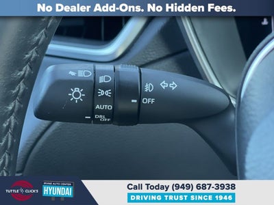 2024 TOYOTA TRUCK COROLLA CROSS XLE
