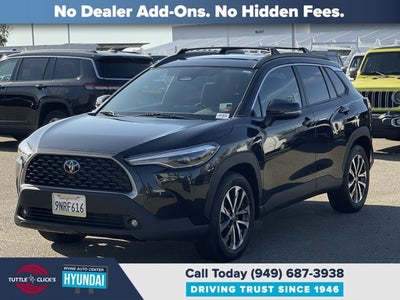 2024 TOYOTA TRUCK COROLLA CROSS XLE