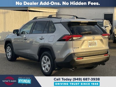 2020 TOYOTA TRUCK RAV4 LE