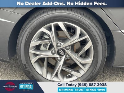 2022 Hyundai SONATA SEL