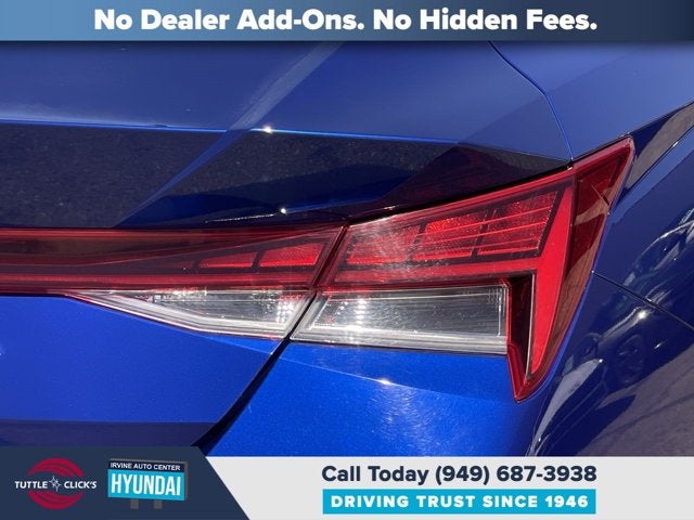 2022 Hyundai ELANTRA SEL