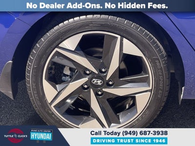 2022 Hyundai ELANTRA SEL