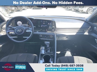 2022 Hyundai ELANTRA SEL