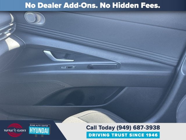 2022 Hyundai ELANTRA SEL