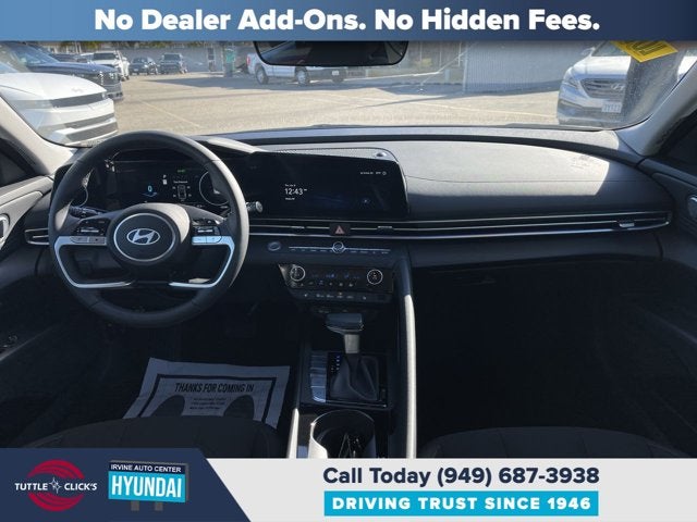 2024 Hyundai ELANTRA SEL