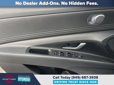 2025 Hyundai Elantra SEL Convenience