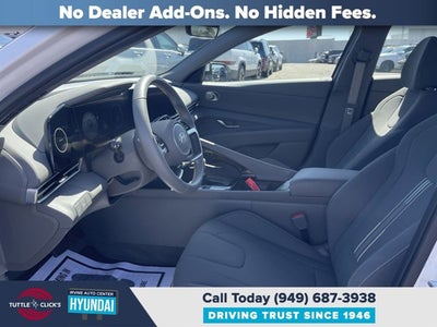 2025 Hyundai ELANTRA SEL CONVENIENCE