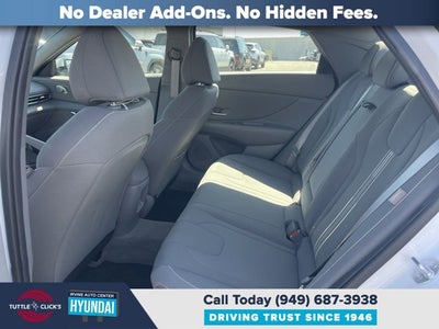 2025 Hyundai ELANTRA SEL CONVENIENCE