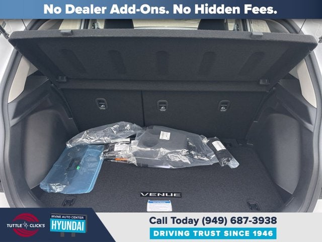 2025 Hyundai VENUE SEL