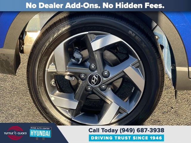 2025 Hyundai VENUE SEL