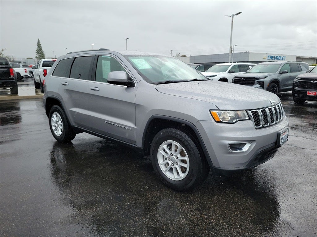2019 Jeep Grand Cherokee Laredo E