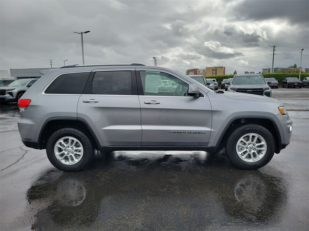 2019 Jeep Grand Cherokee Laredo E