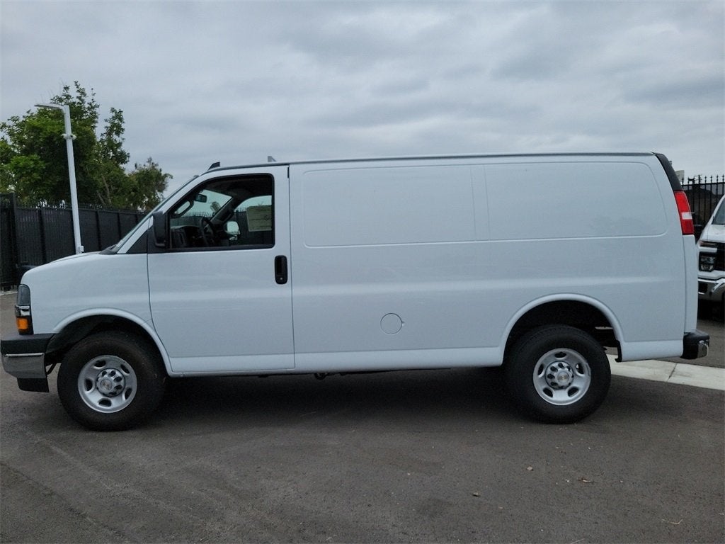 2023 Chevrolet Express 2500 Work Van