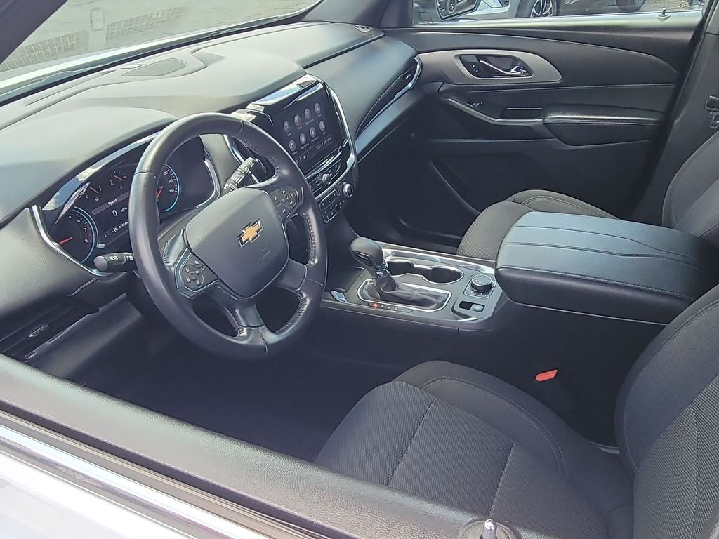 2022 Chevrolet Traverse LT