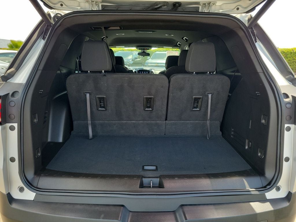 2022 Chevrolet Traverse LT