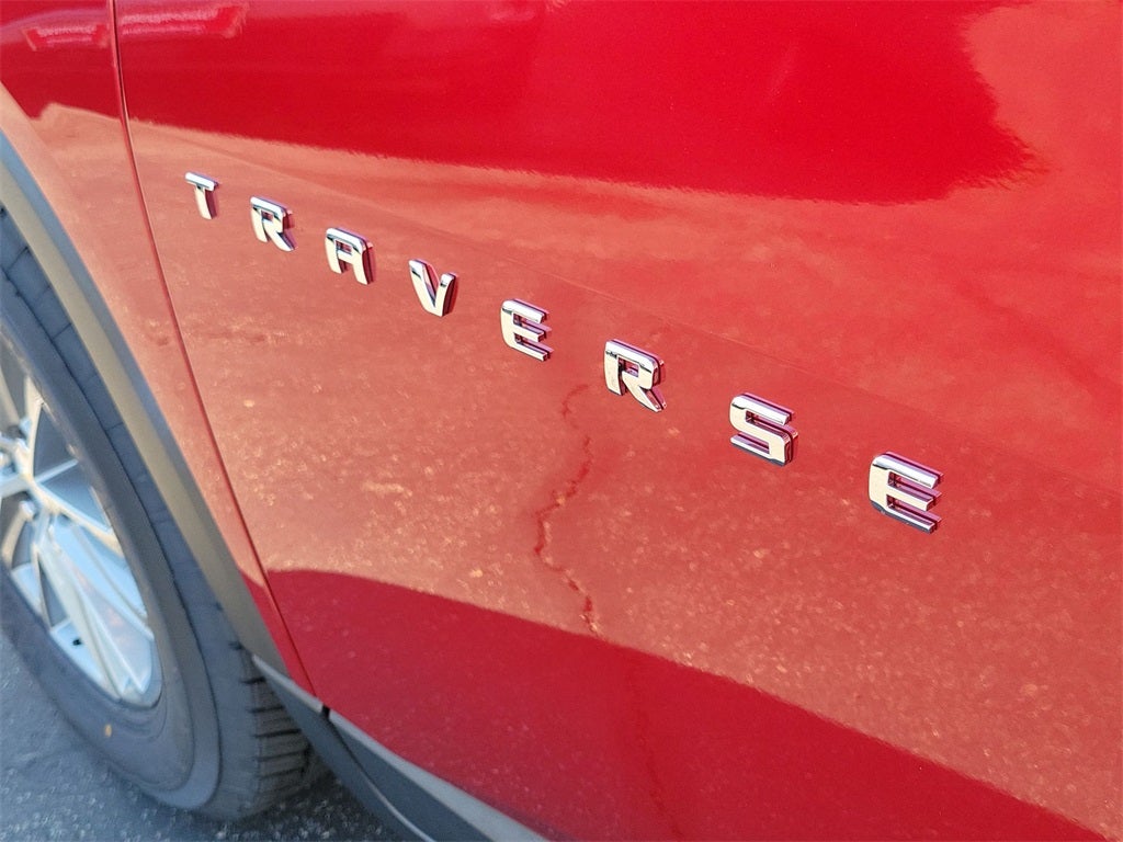 2023 Chevrolet Traverse LT