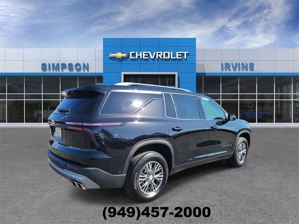 2025 Chevrolet Traverse LT