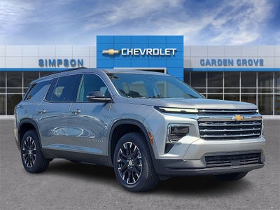 2025 Chevrolet Traverse LT