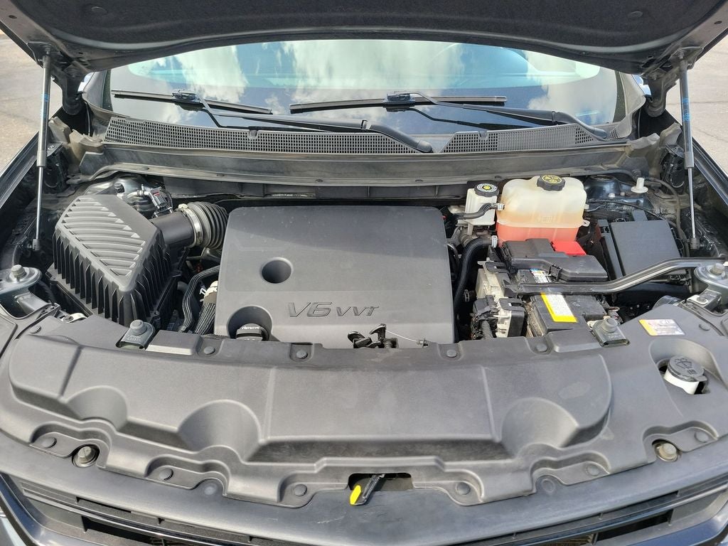 2021 Chevrolet Traverse LT Leather