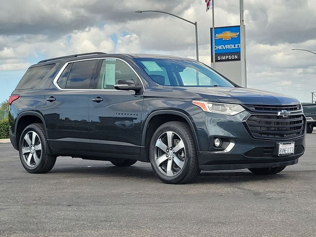 2021 Chevrolet Traverse LT Leather
