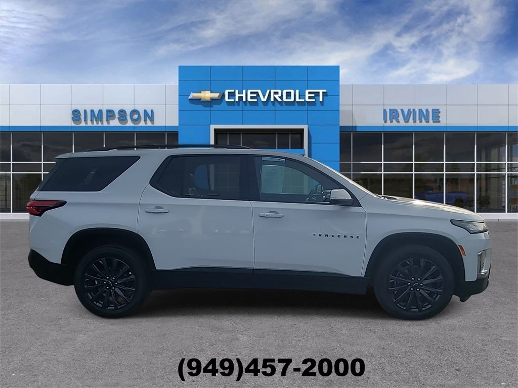 2023 Chevrolet Traverse RS
