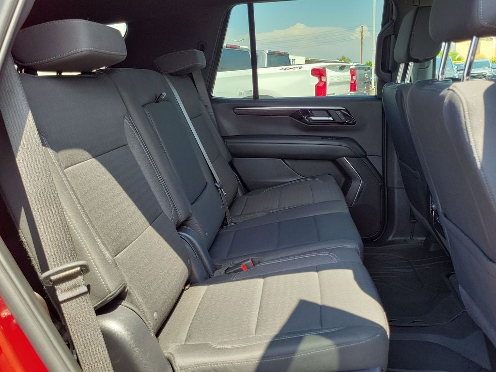 2025 Chevrolet Tahoe LS