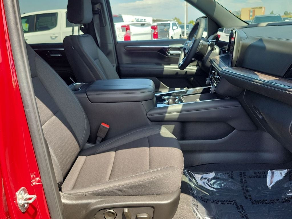 2025 Chevrolet Tahoe LS