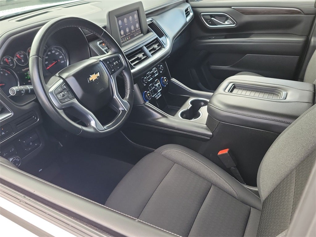 2024 Chevrolet Suburban LS