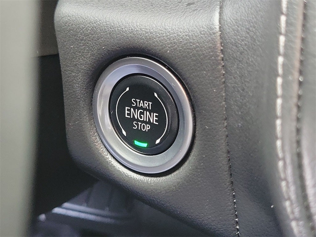 2024 Chevrolet Suburban LS