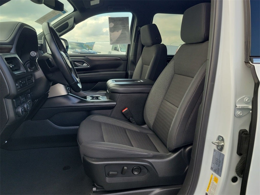 2024 Chevrolet Suburban LS