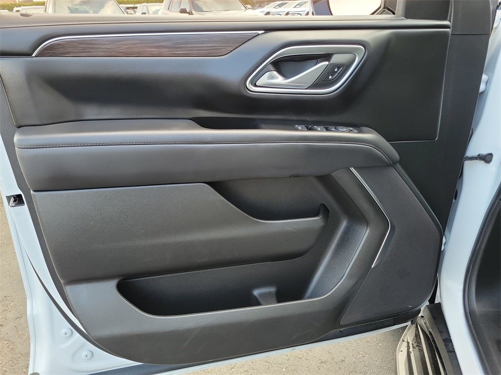 2024 Chevrolet Suburban LS