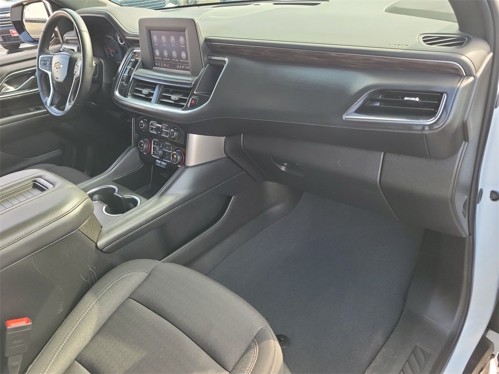 2024 Chevrolet Suburban LS