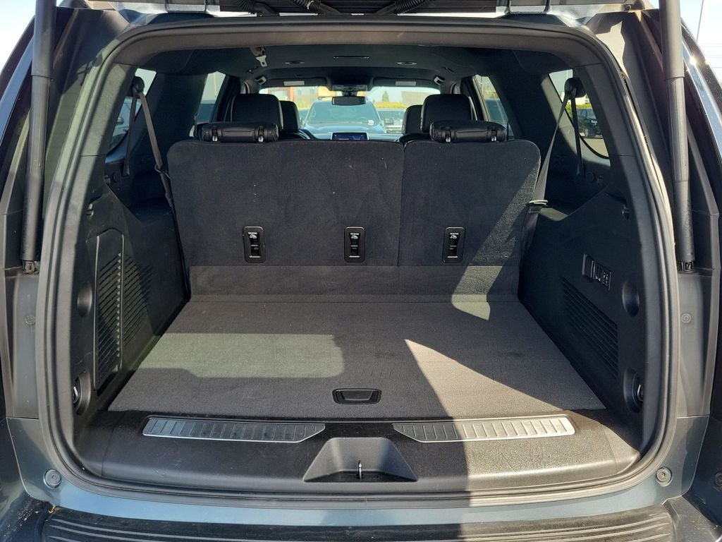 2021 Chevrolet Suburban RST