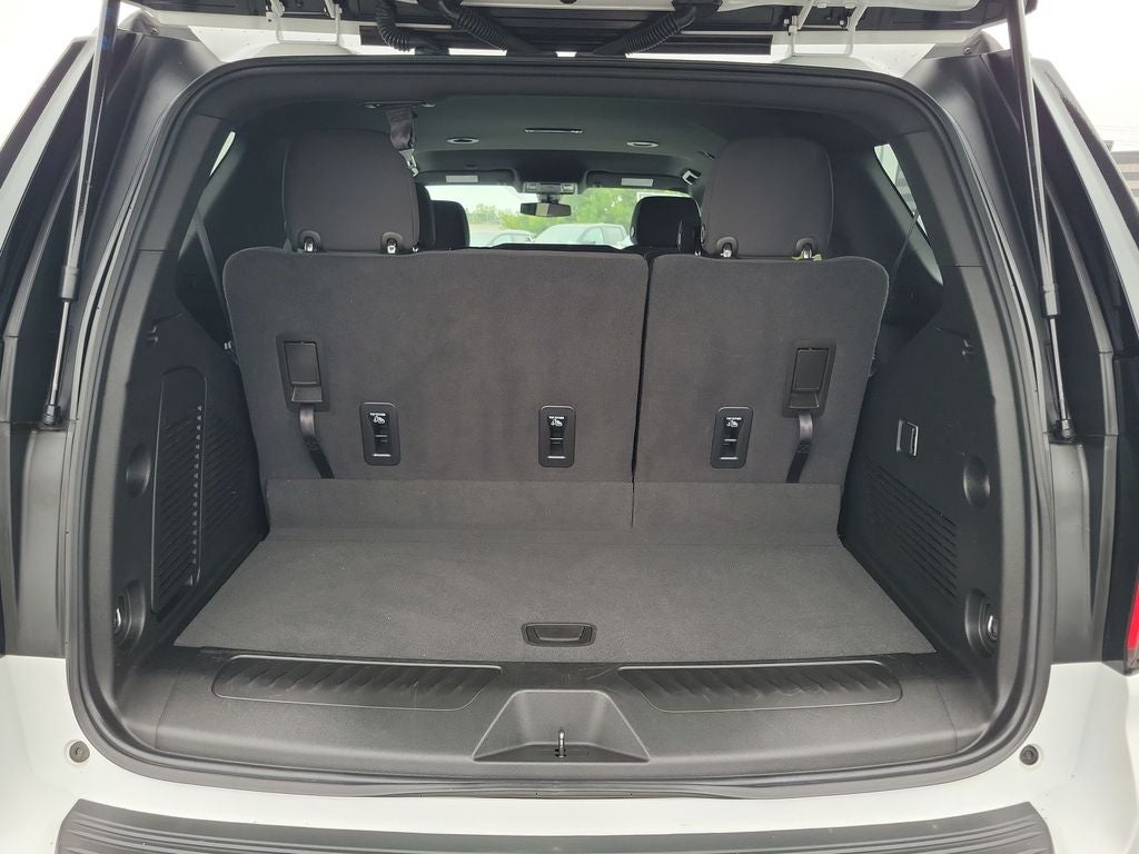 2022 Chevrolet Tahoe LS