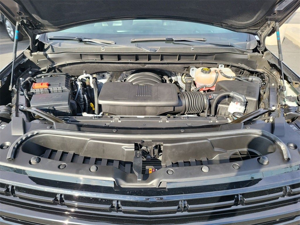 2024 Chevrolet Suburban RST