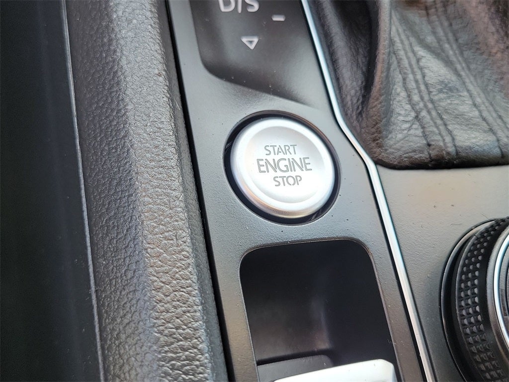 2020 Volkswagen Atlas Cross Sport 3.6L V6 SE w/Technology