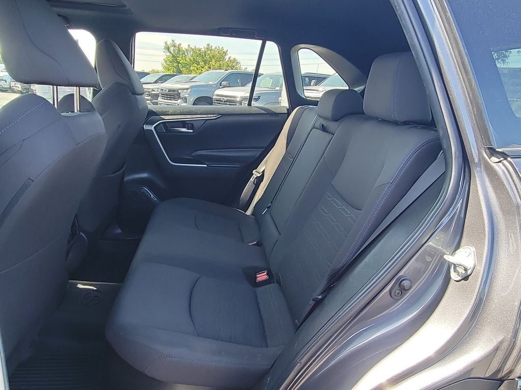 2022 Toyota Rav4 Hybrid SE